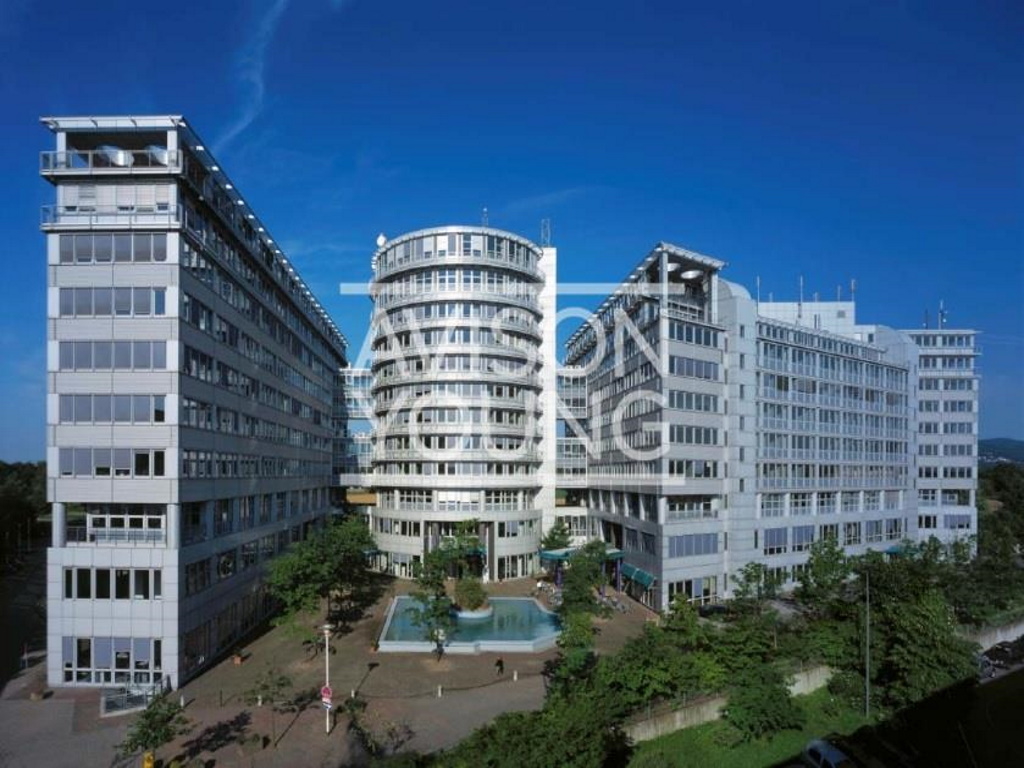Attraktives Bürocenter mit hauseigener Infrastruktur Attraktives Bürocenter mit hauseigener Infrastruktur