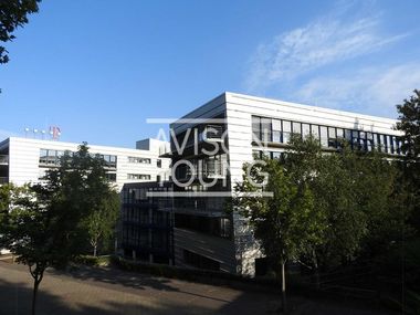 Großnutzer aufgepasst. Bis zu 12.000 m² in Mülheim Großnutzer aufgepasst. Bis zu 12.000 m² in Mülheim