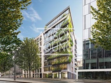 Green Walls. Unique Offices. Green Walls. Unique Offices.